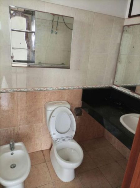 Bathroom - St. Micheal's - 03 Bedroom Unfurnished Apartment for Sale in Colombo 03 (A6125)