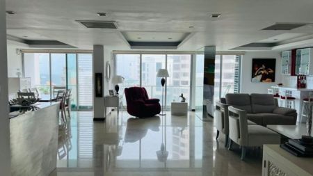 Living Room - 4 BR Apartment Sale in Monarch Colombo 3 - PDA210