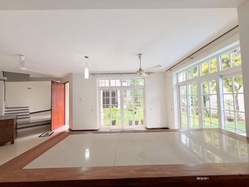 House for sale in Colombo 5