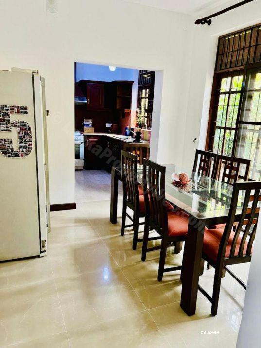 House for sale in Dehiwala