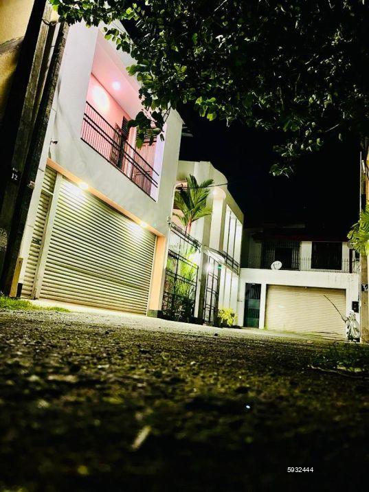 House for sale in Dehiwala