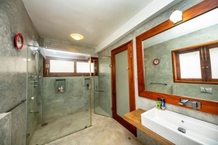Bathroom - House for Sale - Nugegoda | LKR 146,000,000
