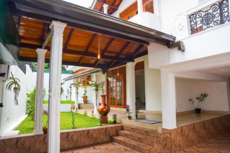Exterior - 2 Storied  House  For  Sale  In Nawala  -code Add  975