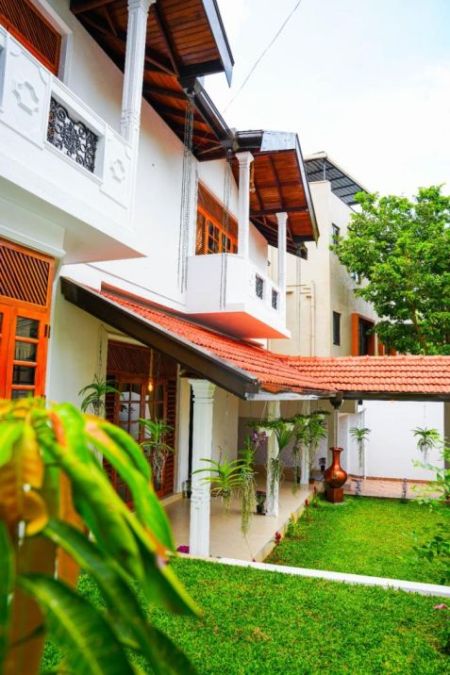 Exterior - 2 Storied  House  For  Sale  In Nawala  -code Add  975