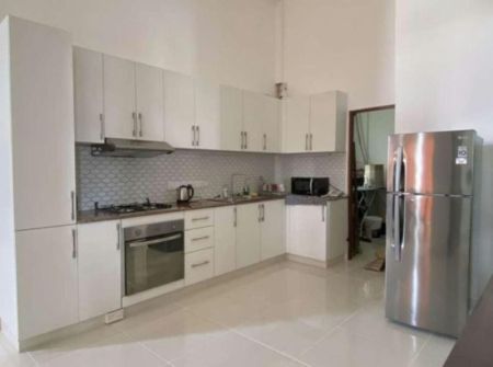 Kitchen - Kings Garden - 06 Bedroom Furnished Pent House for Sale in Colombo 05 (A4384)