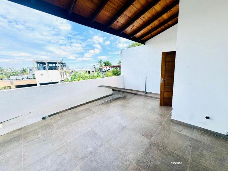 House for sale in Boralesgamuwa