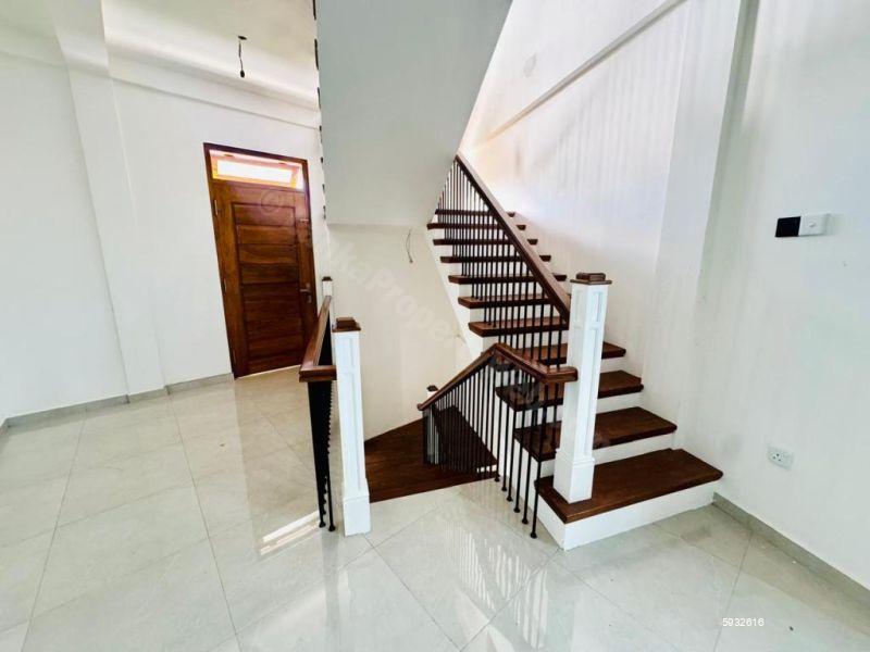 House for sale in Boralesgamuwa