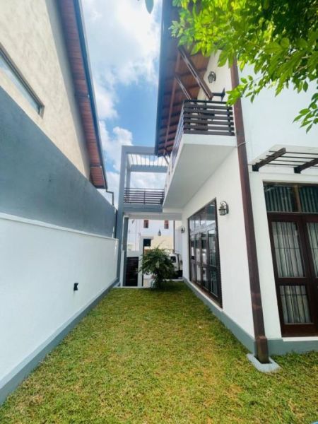 Exterior - House For Sale In Pitakotte (file Number 3191b) 