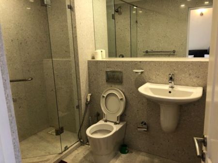 Bathroom - 4 BR Luxury Penthouse for Rent in Colombo 07 – PDA493