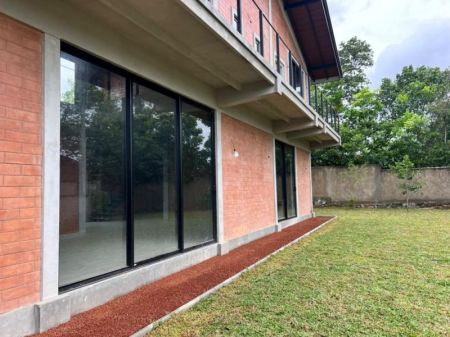 Exterior - House for Sale in Kahathuduwa |LKR 55 Million (HS4837)