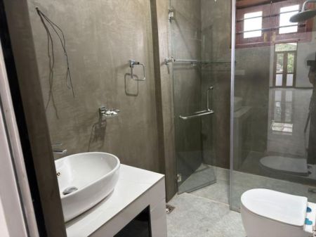 Bathroom - House  For  Sale  In Nugegoda  -code Add 878