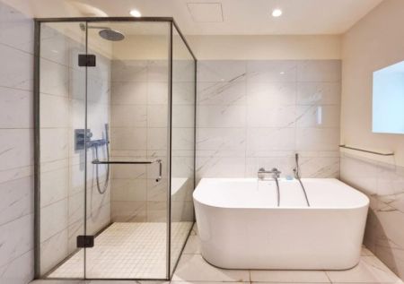 Bathroom - Cinnamon Life/Furnished/2 Bedroom/Apartment for rent in Colombo 2