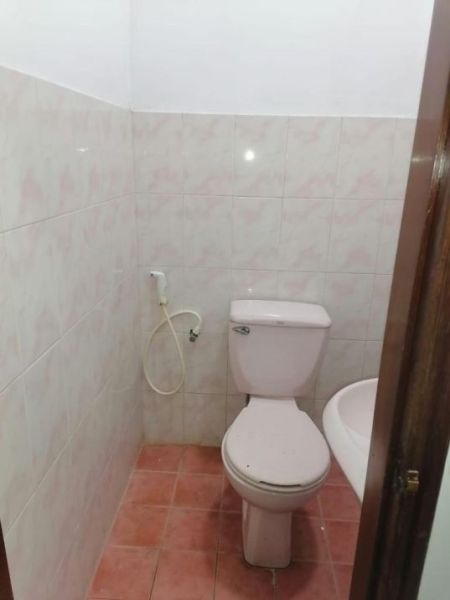 Bathroom - Seagull/City view/Furnished/03beds/for rent in Colombo 3
