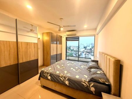 Bedroom - Gransburg/Kynsey road/furnished/03beds/for rent in Colombo-07.