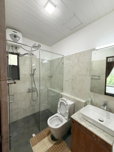 Bathroom - Canterbury/Furnished/2 beds/for rent in Piliyandala 