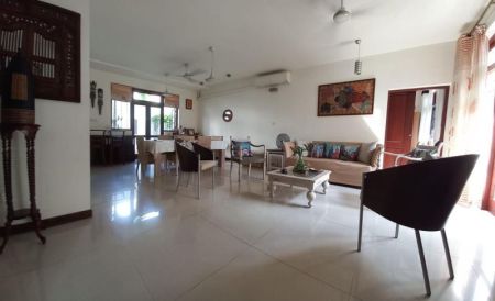 Living Room - Luxury Two-Storey House for Sale in Nugegoda-Code  Add 861