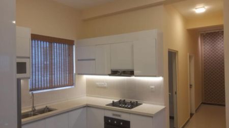Kitchen - Blue Ocean/Furnished/04beds/for rent in Mount Lavinia 