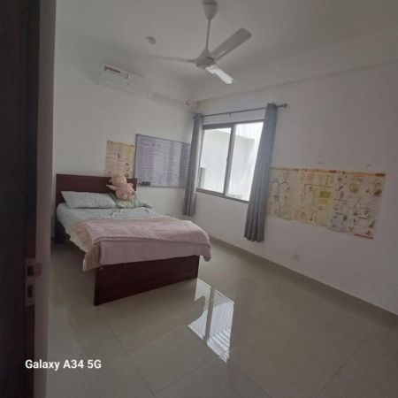 Bedroom - Modern 4 Bedroom House for Rent at Soma Thalagala Mawatha, Pagiriwatte, Nugegoda / LKR 240,000 (Negotiable) (EM232RN)
