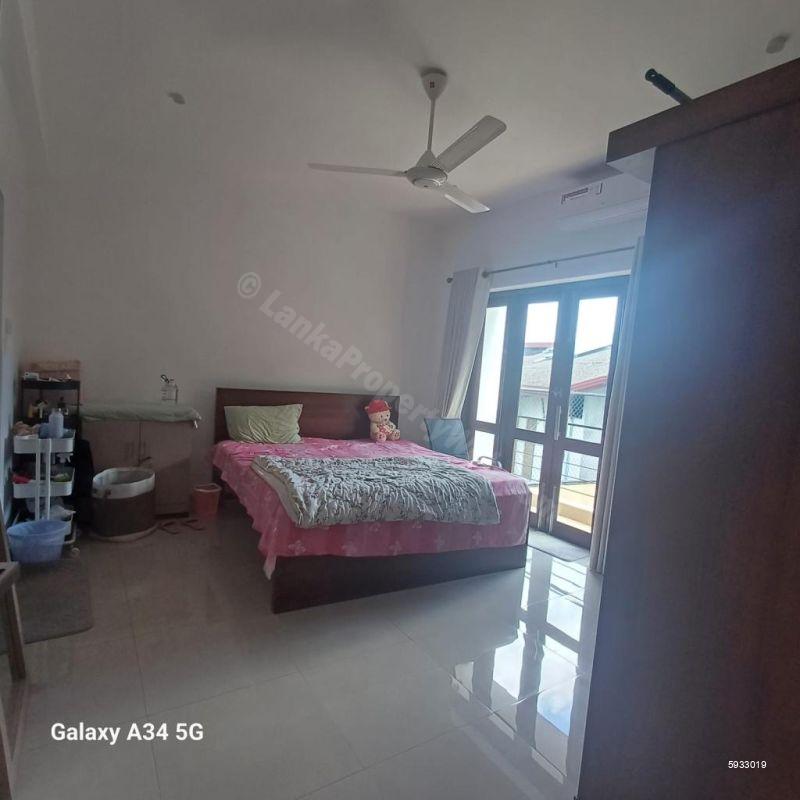 Bedroom - House for rent in Nugegoda