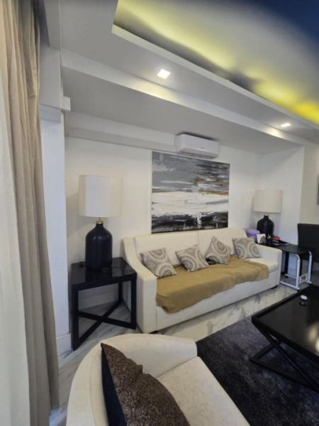 Living Room - Luxury 3 Bedroom Apartment for Sale – Crescat Residencies, Colombo 03 | LKR 95,000,000 (Negotiable) (EM180RK)