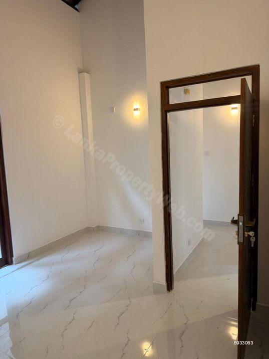 House for sale in Kadawatha