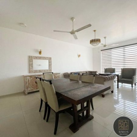 Dining room - Apartment for sale ata Emerald Residencies - Dehiwala