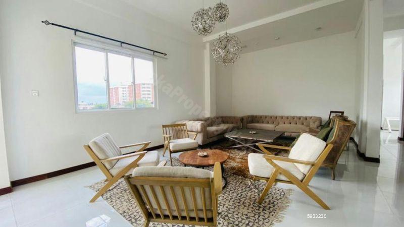 Living Room - Apartment for sale in Colombo 8