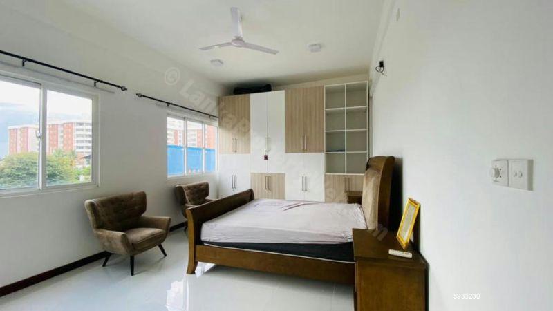 Apartment for sale in Colombo 8