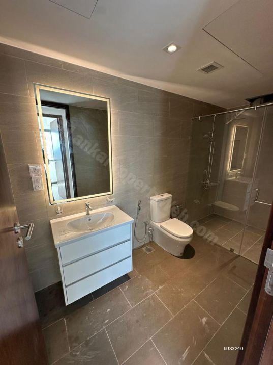 Bathroom - Apartment for sale in Colombo 2