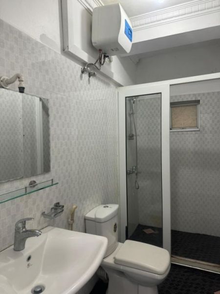 Bathroom - Colombo-05 Fully Furnished 3BHK Short-Term Rental Apartment. (Property Code: CSMP10D)
