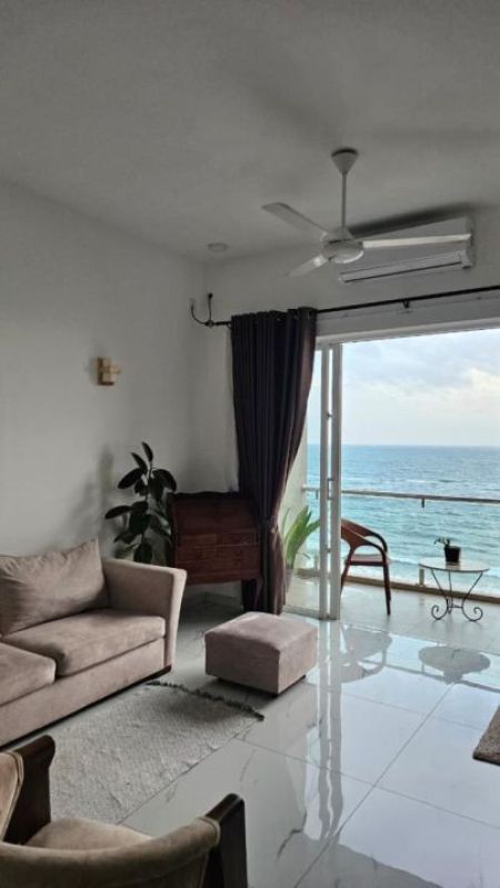 Living Room - 3 Bedroom Sea View Fully Furnished Apartment for Rent – Mount Lavinia