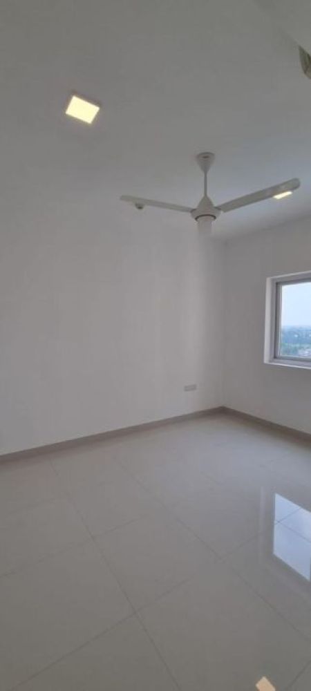 Bathroom - 3 BR Apartment For Sale in Battramulla - PDA256