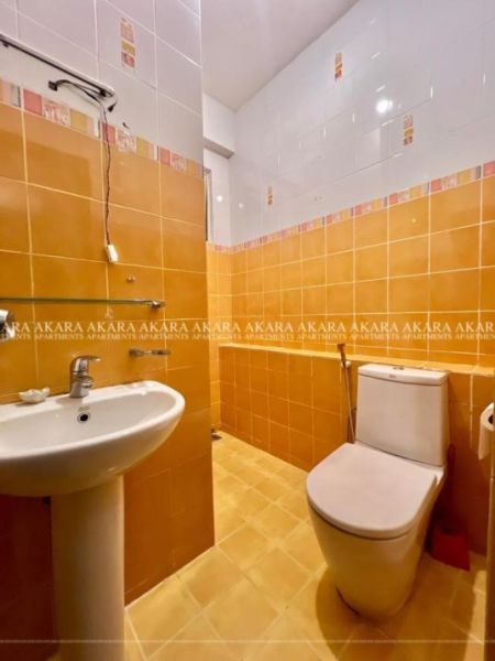 Bathroom - Edmonton Residencies Furnished Apartment for Sale - A14059
