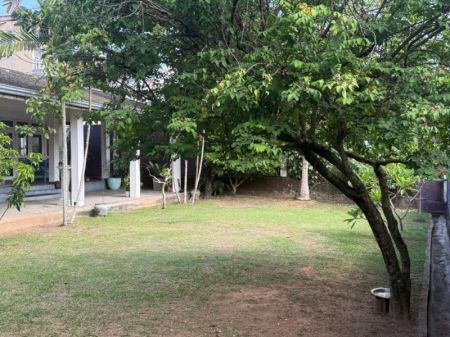 Exterior - Spacious 4-Bedroom House for Sale | Hokandara