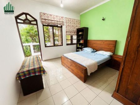 Bedroom - Rare 4,028 Sq.ft Luxury House in Prime Colombo 06
