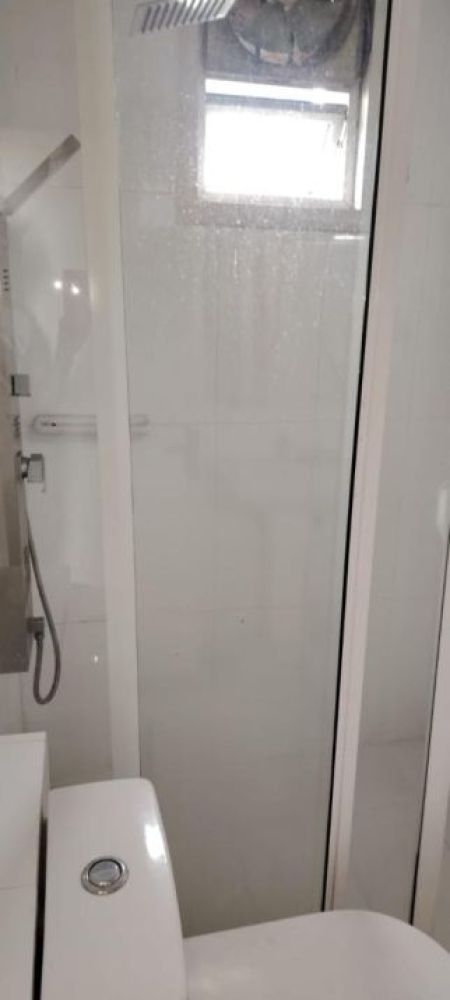 Bathroom - Liberty Plaza/02beds Apartment for sale in Colombo 03