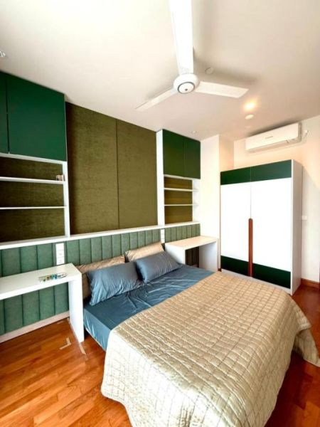 Bedroom - 3 Bedroom Luxury Apartment for Rent - Colombo 7, The Grand Residencies | LKR 700,000 Per Month (EM964)
