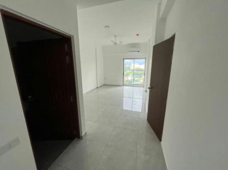 Bathroom - Iconic Galaxy - 03 Bedroom Unfurnished Apartment for Sale in Rajagiriya (A2149)
