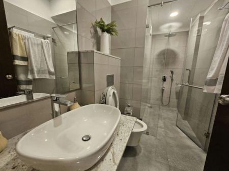 Bathroom - Iconic Galaxy - 02 Bedroom Furnished Apartment for Sale in Rajagiriya (A2196)