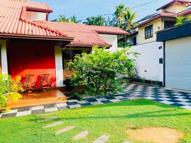 Exterior - House for sale in Bandaragama