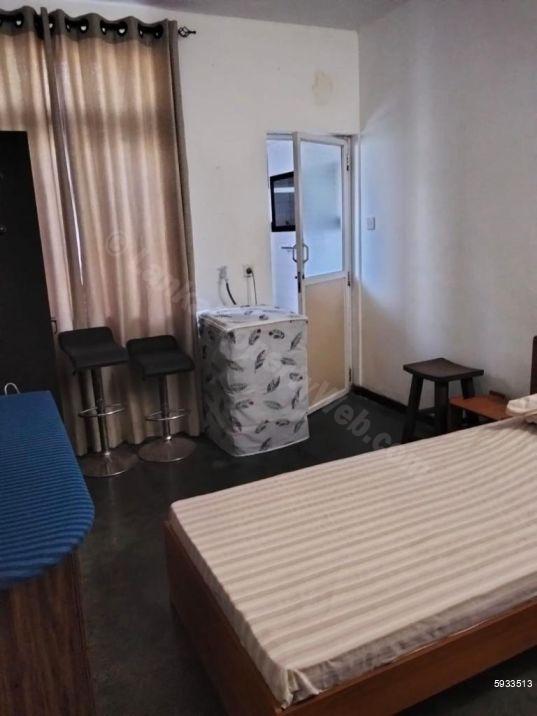 Bedroom - House for rent in Mount Lavinia