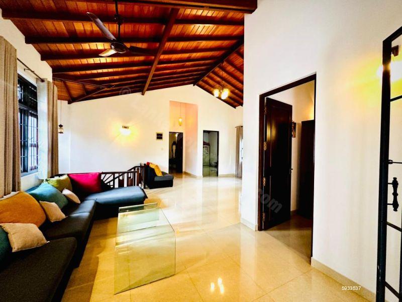 Living Room - House for rent in Battaramulla