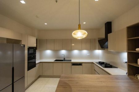 Kitchen - (NAR331) Super Luxury Apartment for Rent in Colombo 03