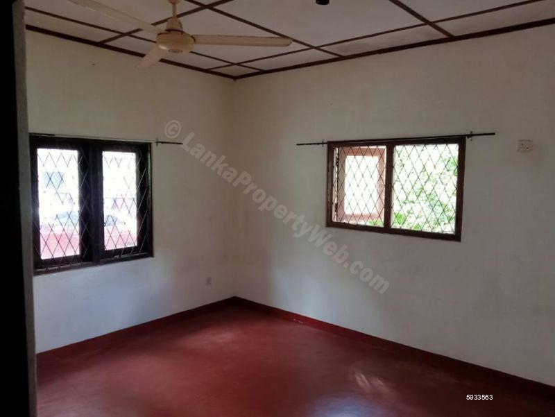 House for sale in Pannipitiya