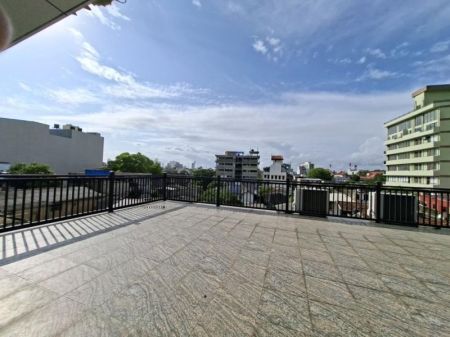 Exterior - Luxury 2 BR Apartment for rent in Colombo 5 