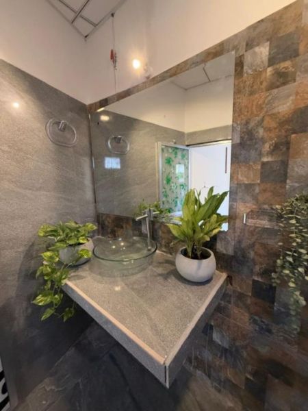 Bathroom - Luxury 9 BR Apartment for rent in Pita Kotte 