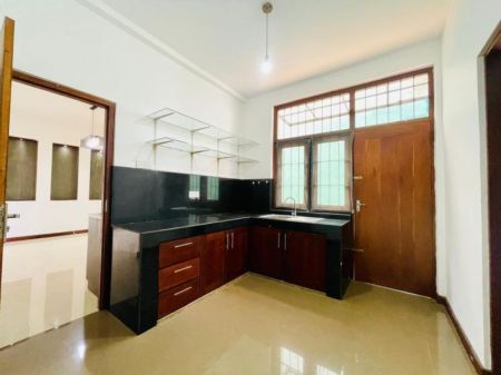 Kitchen - House for sale in Battaramulla 
