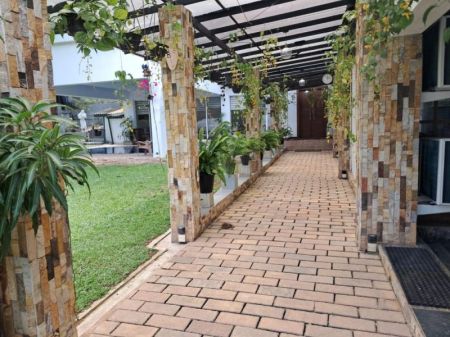 Exterior - 6 Bedroom Luxury House for Rent – Rajagiriya