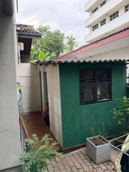 Exterior - House For Rent In Colombo 7 (file No.916b/6) In Bauddhaloka Mawatha,not Main Road