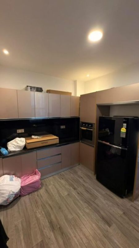 Kitchen - Apartment for Rent - Peak Residencies 